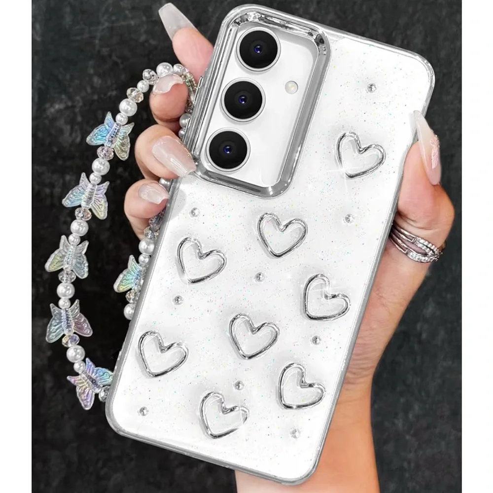 Galaxy S24 Stylish White Heart Design Phone Case